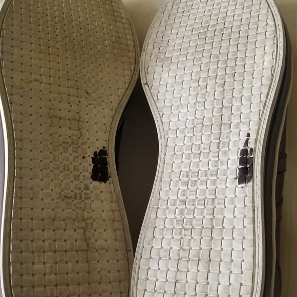 *PRE LOVED* Men's Kenneth Cole Leather Sneakers - Picture 6 of 8